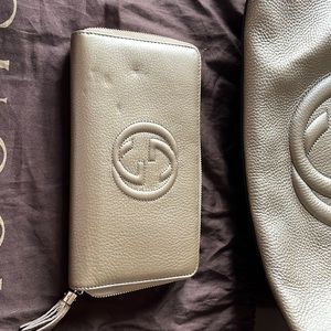 Beautiful wallet in gold color